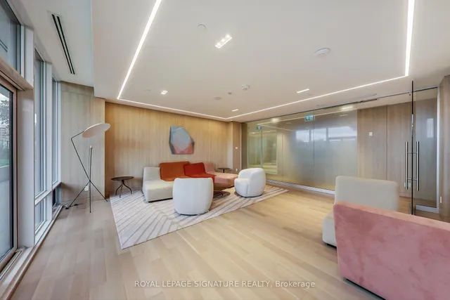 Additional image 42 of 50 Ordnance St Unit 407