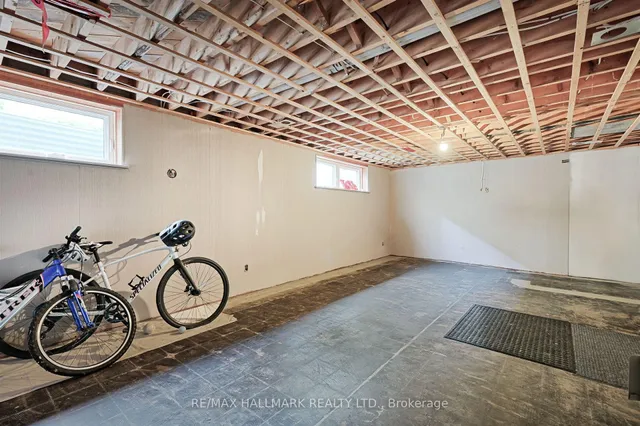 Additional image 28 of 1616 Islington Ave