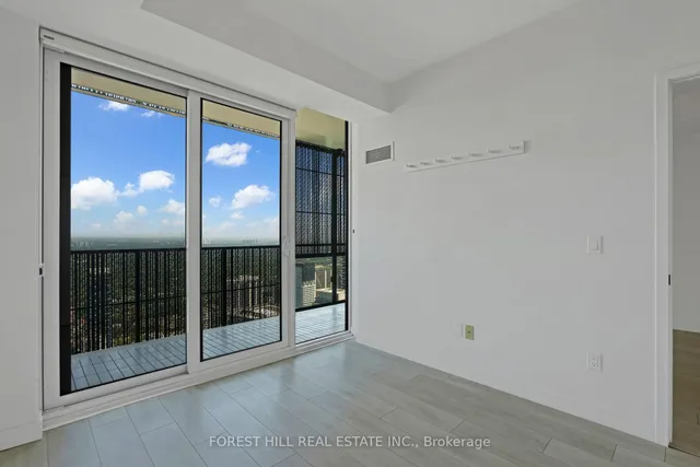 Additional image 10 of 8 Eglinton Ave Unit 4406