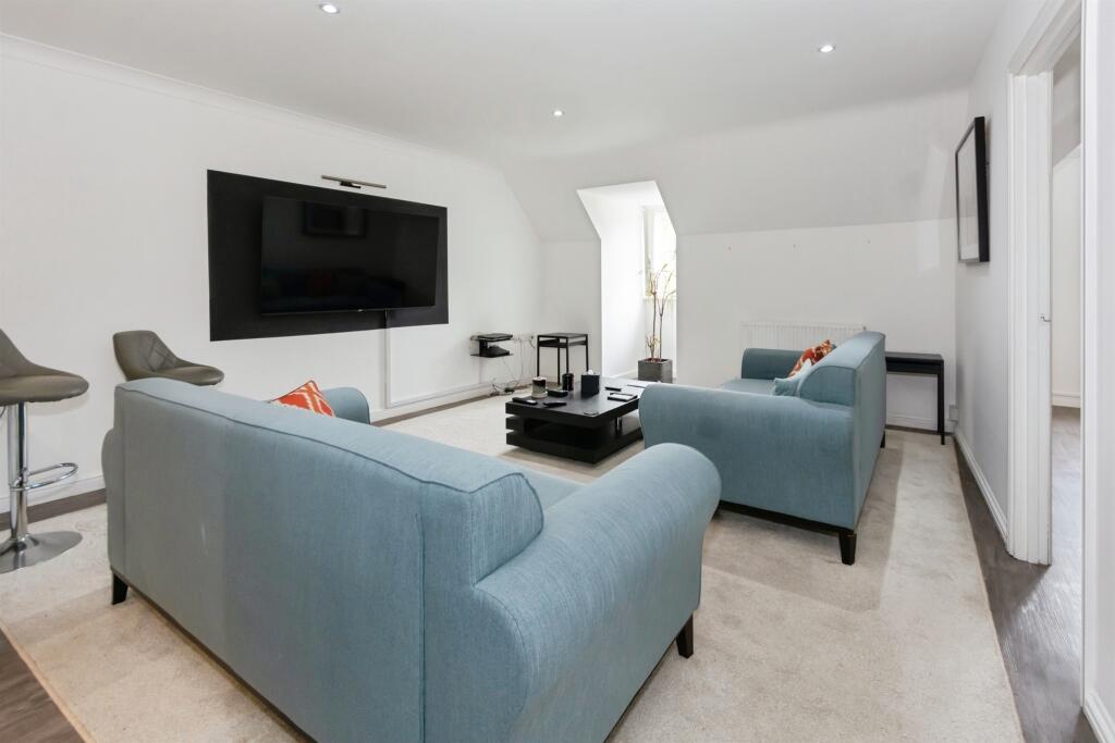 Additional image 6 of Oakhill Close, Birmingham