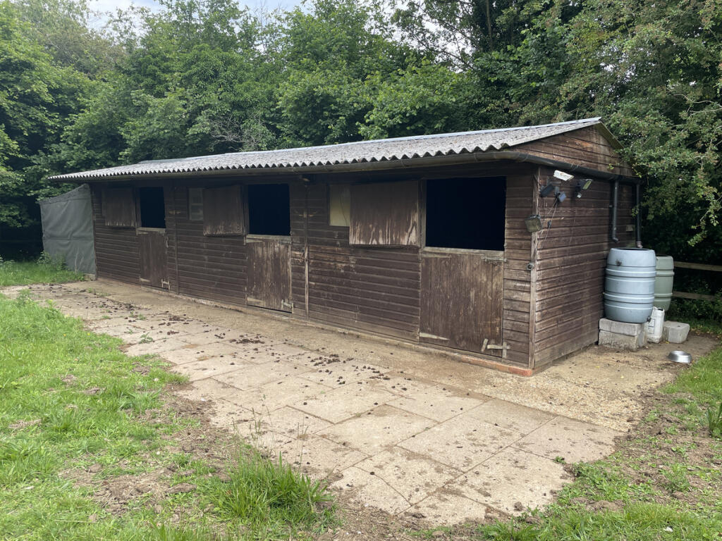 Additional image 6 of Hollybush Lane, Flamstead, AL3 8