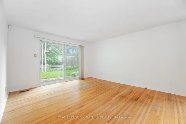 Additional image 17 of 70 Regatta Cres