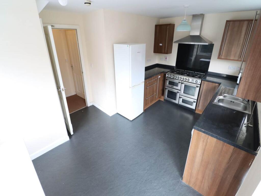 Additional image 15 of Aviation Avenue, Hatfield, Hertfordshire