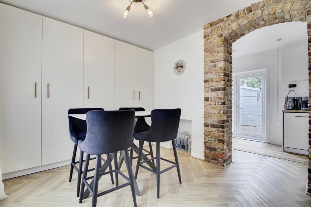 Additional image 5 of Attimore Close, WELWYN GARDEN CITY