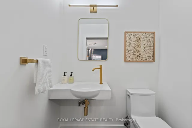 Additional image 17 of 160 Silver Birch Ave