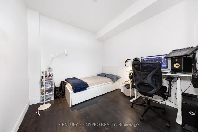 Additional image 10 of 2020 Bathurst St Unit 617