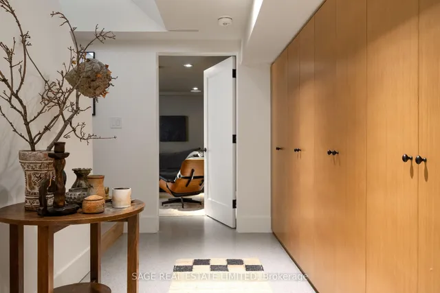 Additional image 37 of 239 Borden St