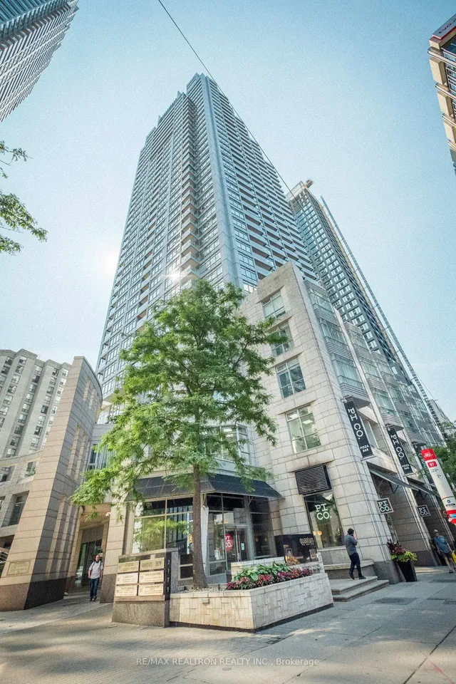 Additional image 32 of 2181 Yonge St Unit 2706