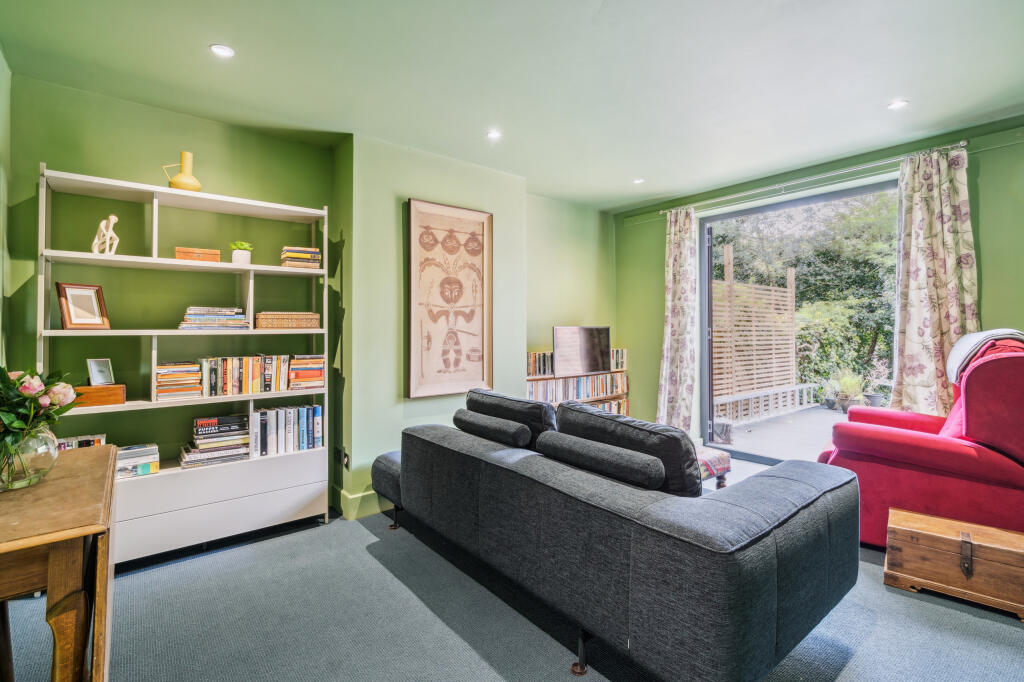 Additional image 14 of Riverside Close, St. Albans, Hertfordshire