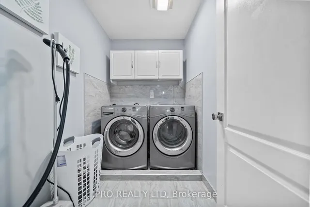 Additional image 18 of 14 Saddleback Sq