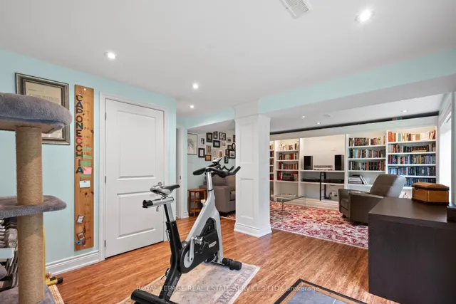 Additional image 30 of 106 West Deane Park Dr