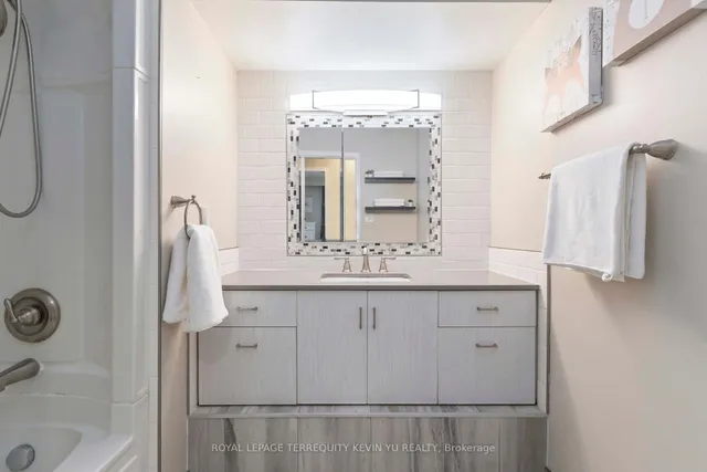 Additional image 15 of 34 Janellan Terr