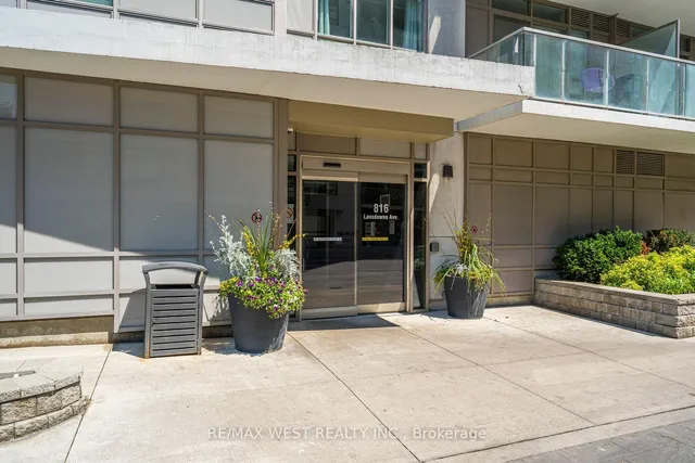 Additional image 2 of 816 Lansdowne Ave Unit 209