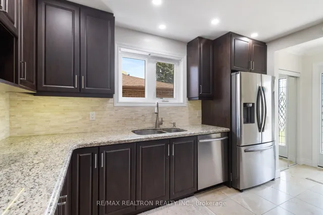 Additional image 13 of 44 Caracas Rd