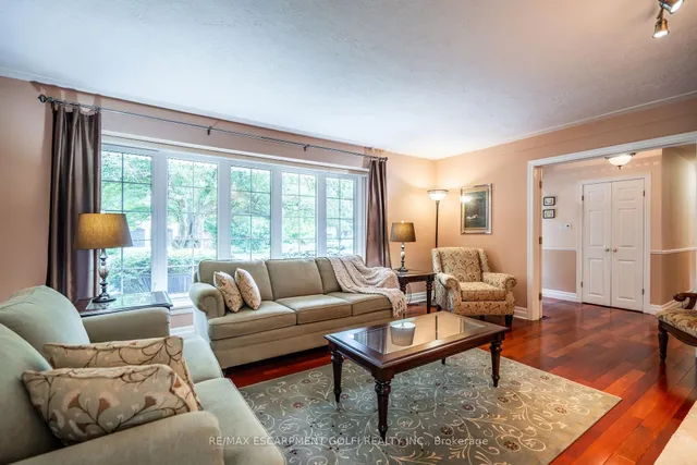 Additional image 6 of 98 Hadley Dr