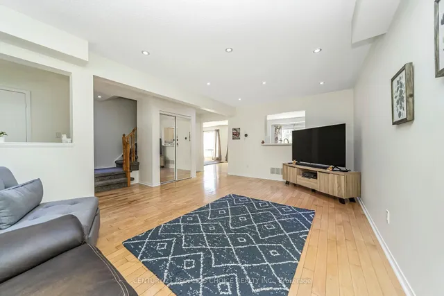 Additional image 8 of 5255 Guildwood Way Unit 70