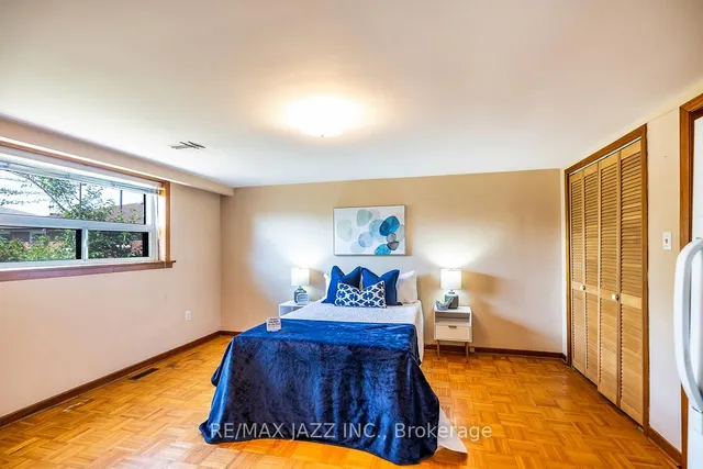 Additional image 32 of 54 Bartel Dr