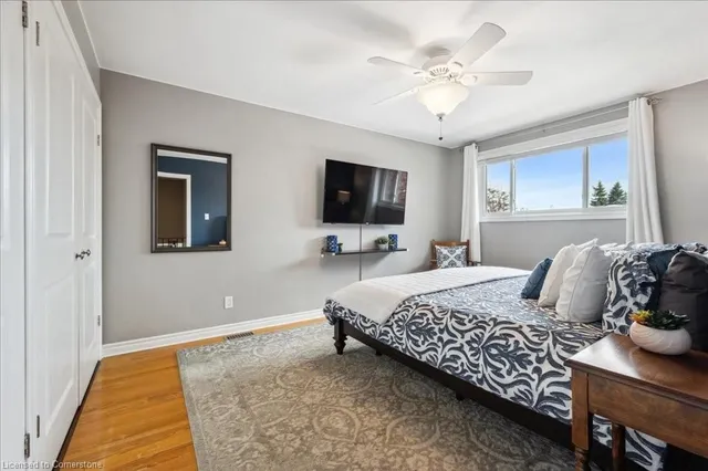 Additional image 29 of 34 Strathcona Cres