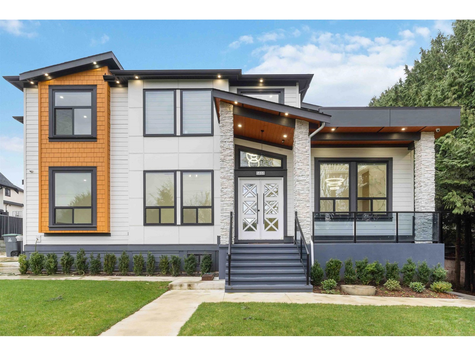 5468 184 STREET|Surrey, British Columbia V3S1E1