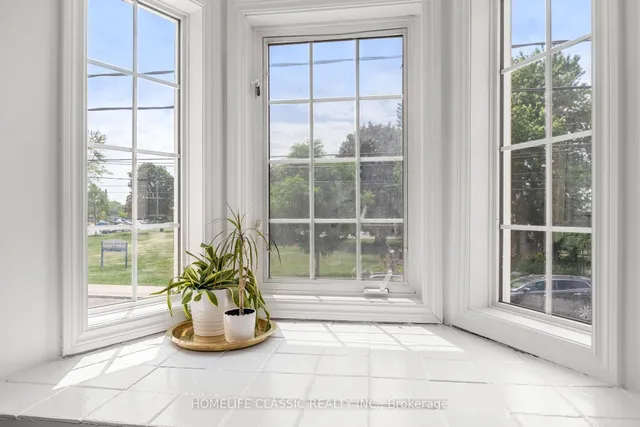 Additional image 4 of 1508 Queen St