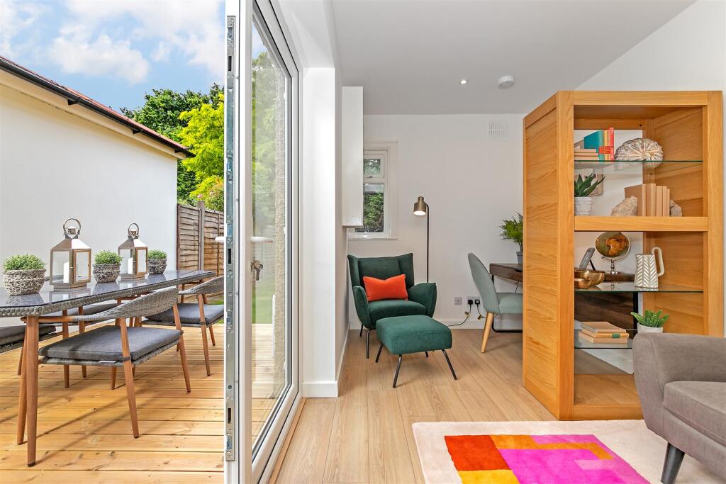 Additional image 16 of St. Julians Road, St. Albans