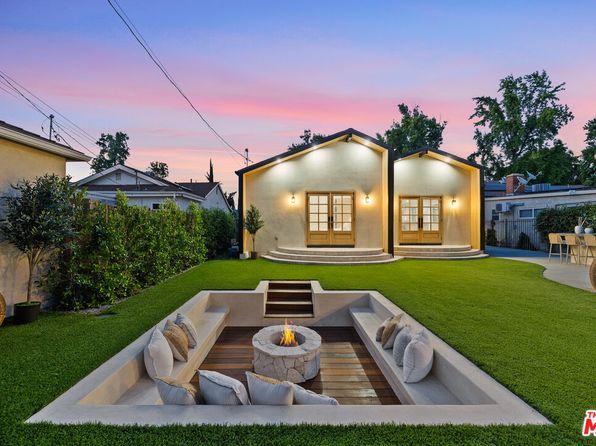 14742 Weddington St, Van Nuys, CA 91411