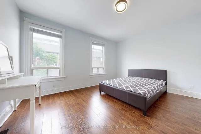 Additional image 26 of 692 Gerrard St