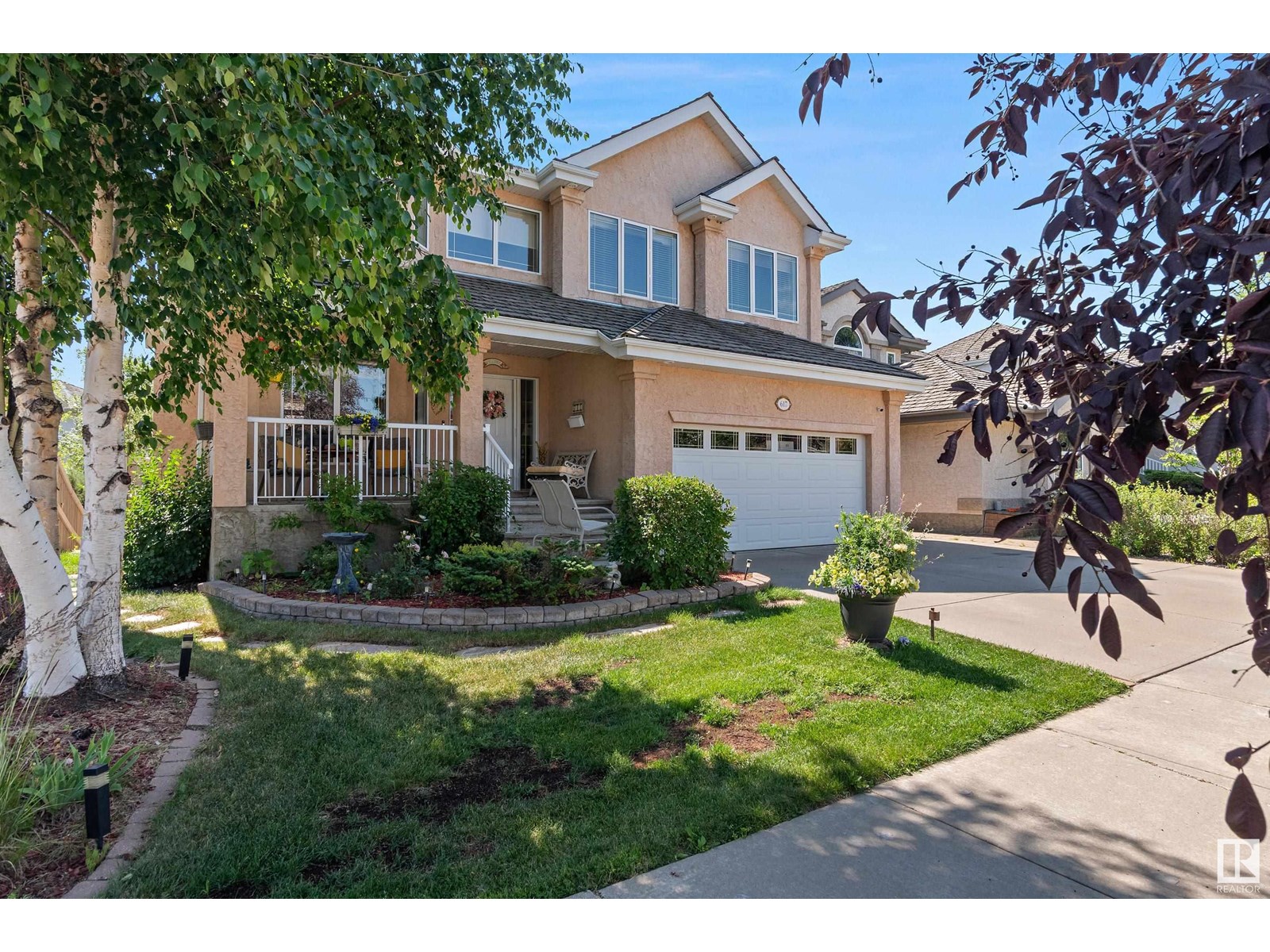617 DALHOUSIE CR NW|Edmonton, Alberta T6M2T4
