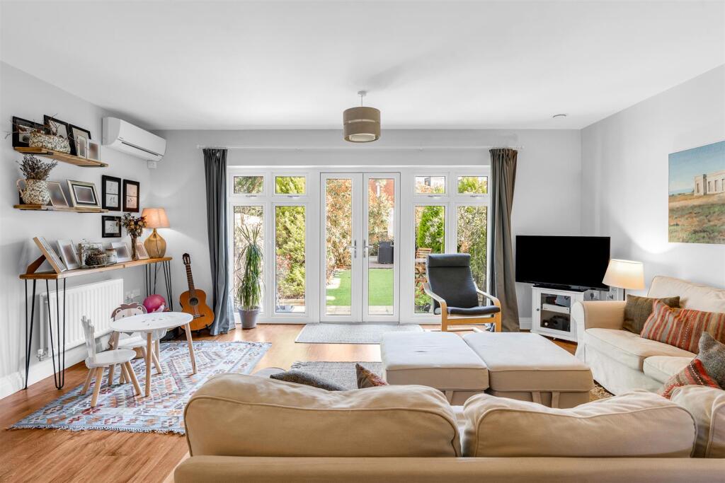 Additional image 5 of Butterwick Way, Welwyn