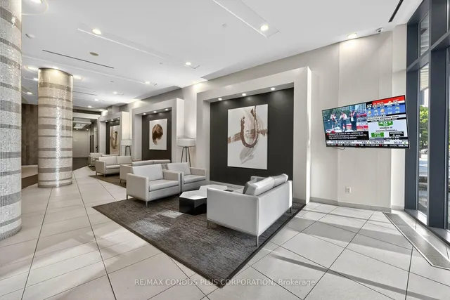 Additional image 29 of 51 East Liberty St Unit 2415