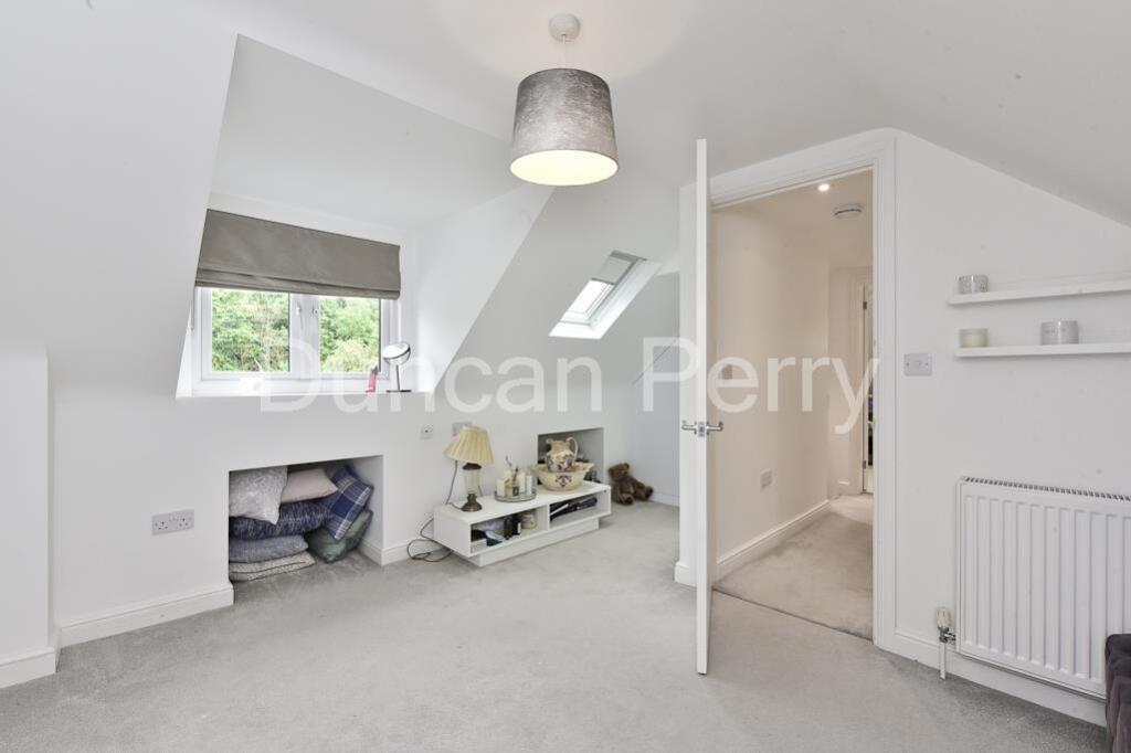 Additional image 19 of Dixons Hill Close, Welham Green