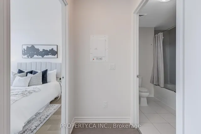 Additional image 24 of 2522 Keele St Unit 704