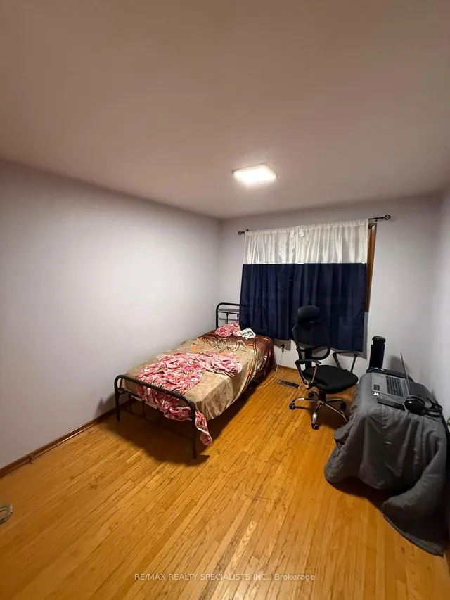 Additional image 5 of 87 Secord Ave