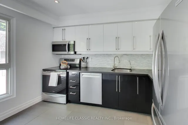 Additional image 6 of 108 Wild Briarway