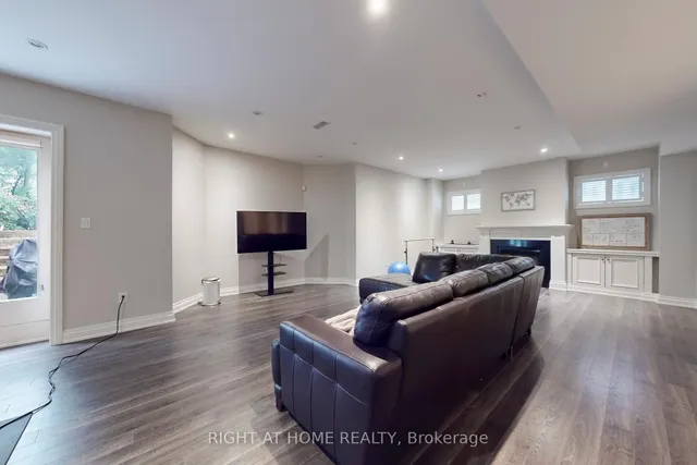 Additional image 43 of 133 Norton Ave