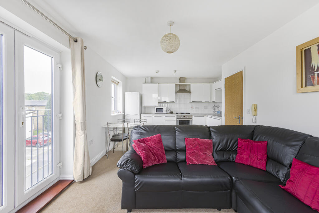 Additional image 3 of Aldykes, Hatfield, Hertfordshire, AL10