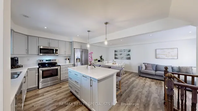 Additional image 13 of 894 Cactus Pt