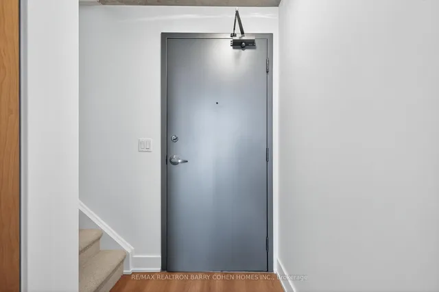 Additional image 3 of 255 Richmond St Unit 814