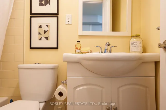 Additional image 38 of 23 Ivy Ave