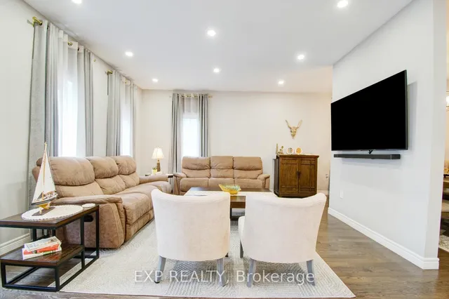 Additional image 20 of 49 Scots Pine Tr