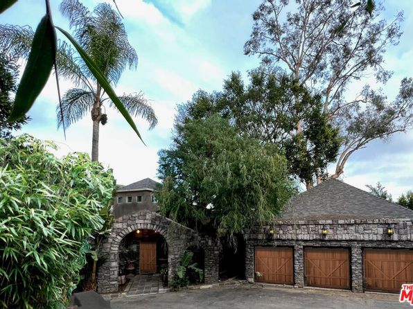 3203 Tareco Dr, Los Angeles, CA 90068