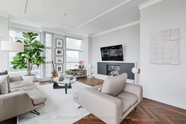 Additional image 24 of 183 Wellington St Unit 3303