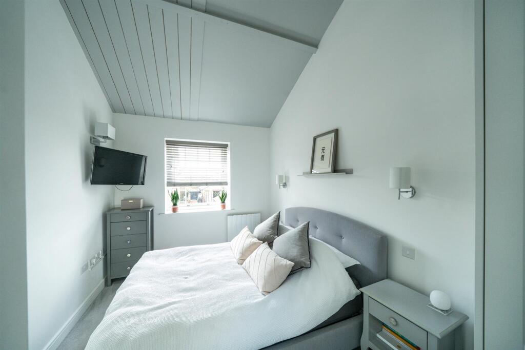 Additional image 10 of Sutton Road, St. Albans