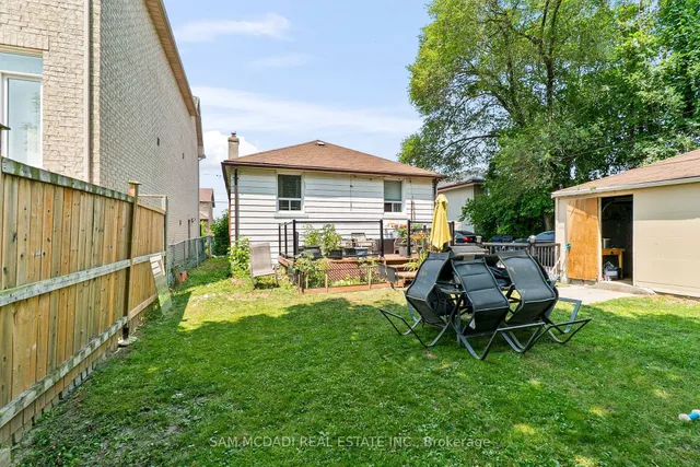 Additional image 13 of 349 Melrose St