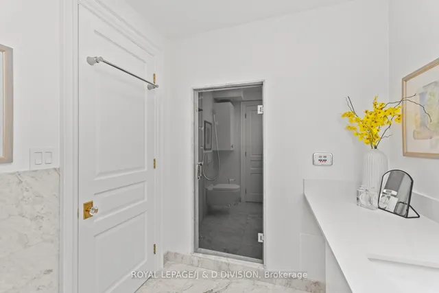 Additional image 21 of 381 St Clarens Ave