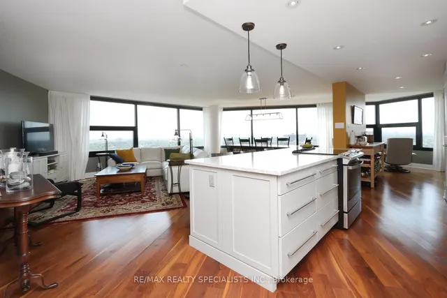 Additional image 6 of 1300 Bloor St Unit 1911