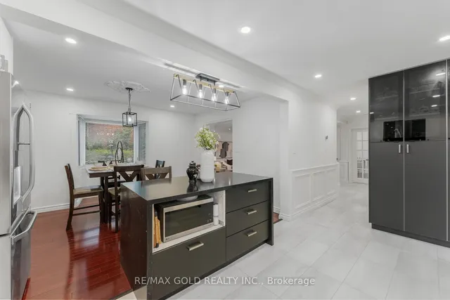 Additional image 16 of 17 Madrid Cres