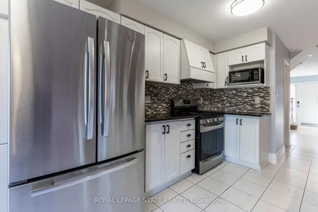 Additional image 21 of 35 Banbury Dr