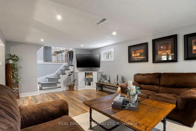 Additional image 26 of 50 Watson Cres