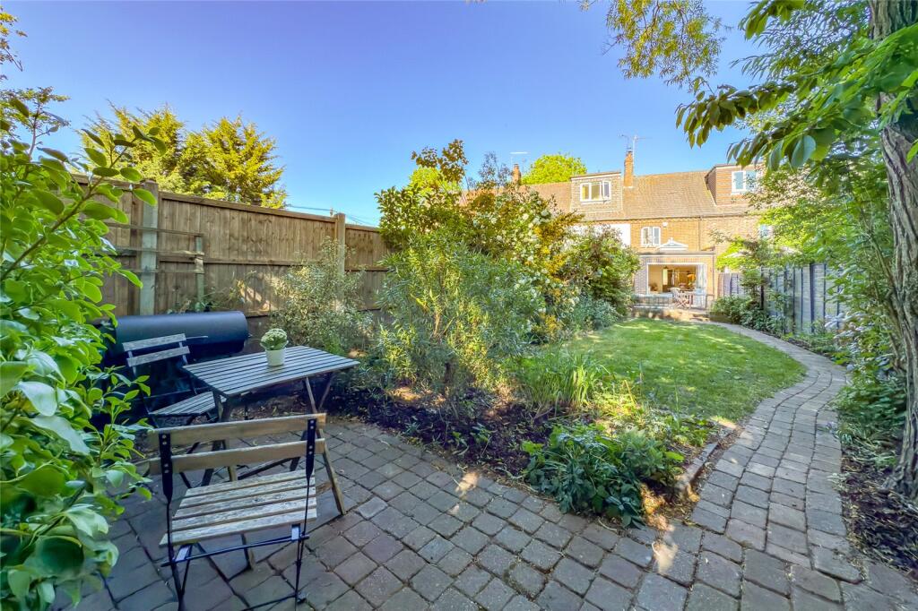 Additional image 13 of Chiswell Green Lane, St. Albans, Hertfordshire, AL2